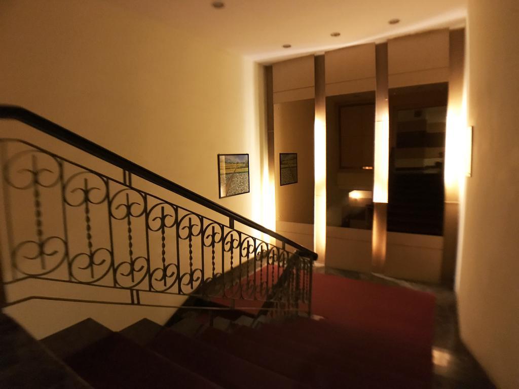Discovery Hotel Phnom Penh Extérieur photo